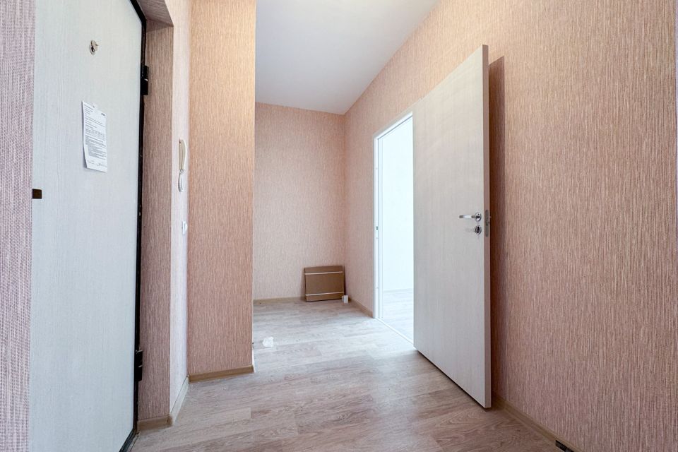 Продаётся 1-комнатная квартира, 42.3 м²