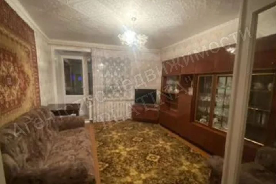 Продаётся 3-комнатная квартира, 60.7 м²