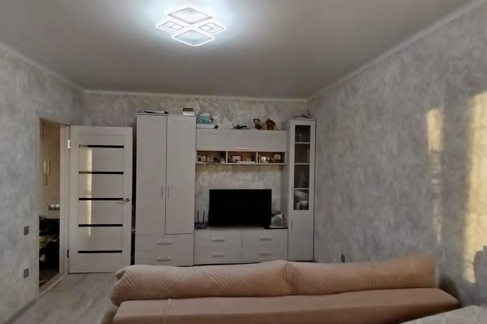 Продаётся 1-комнатная квартира, 37.1 м²