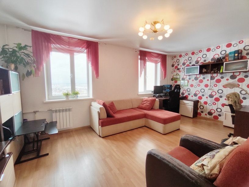 Продаётся 3-комнатная квартира, 78 м²