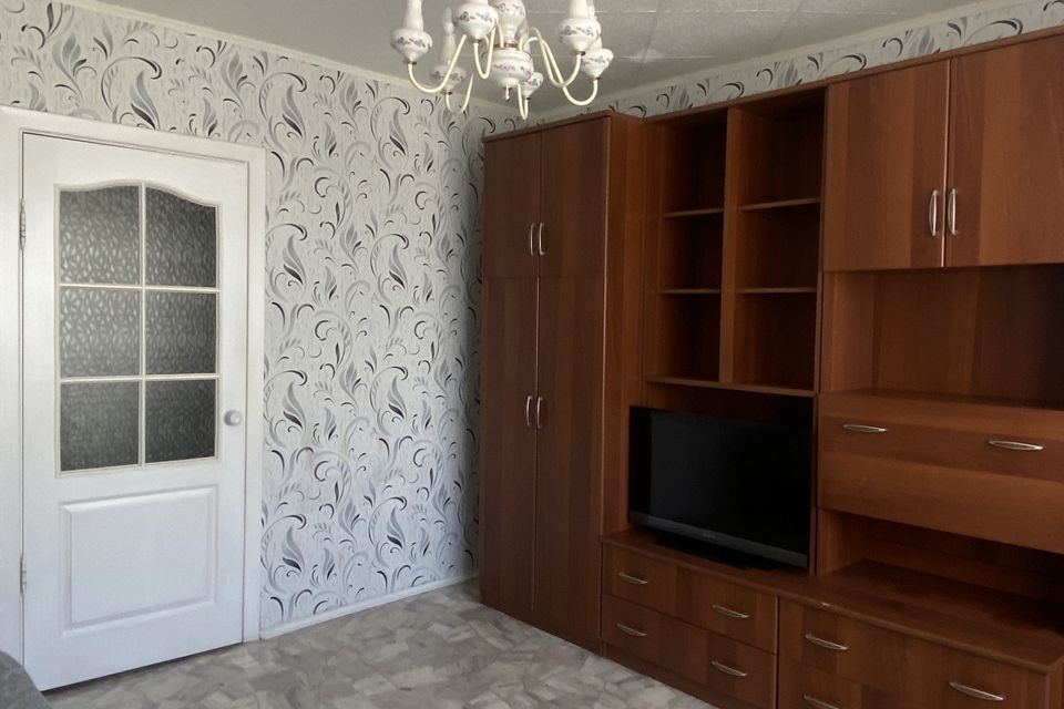 Продаётся 3-комнатная квартира, 58.2 м²