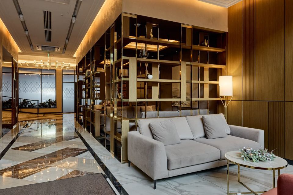 Продаётся 4-комнатная квартира, 199 м²