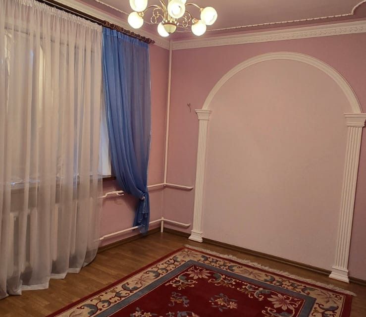 Продаётся 3-этажный дом, 224 м²