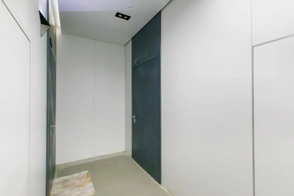 Продаётся 4-комнатная квартира, 84 м²