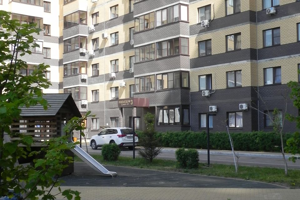 Продаётся 2-комнатная квартира, 69 м²