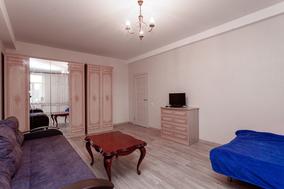 Продаётся 2-комнатная квартира, 69.2 м²