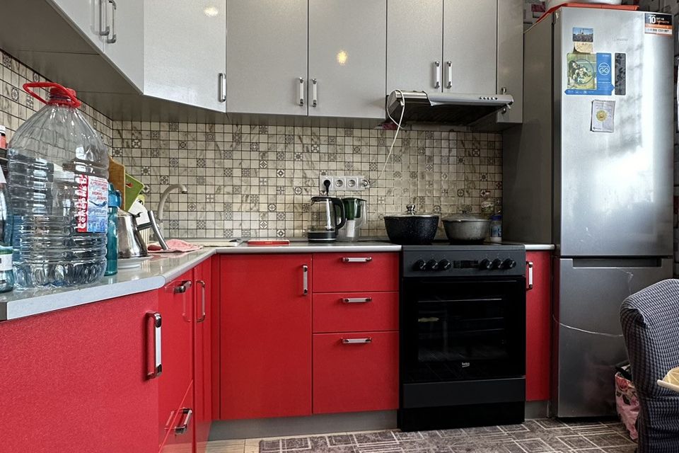 Продаётся 3-комнатная квартира, 77 м²