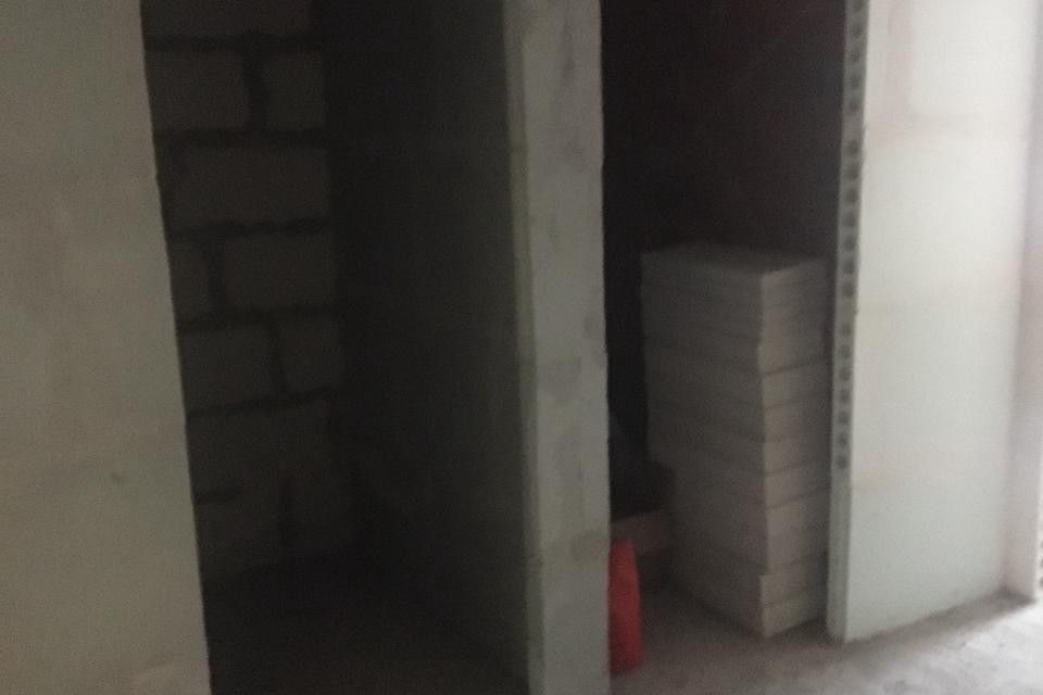 Продаётся 1-комнатная квартира, 37.4 м²