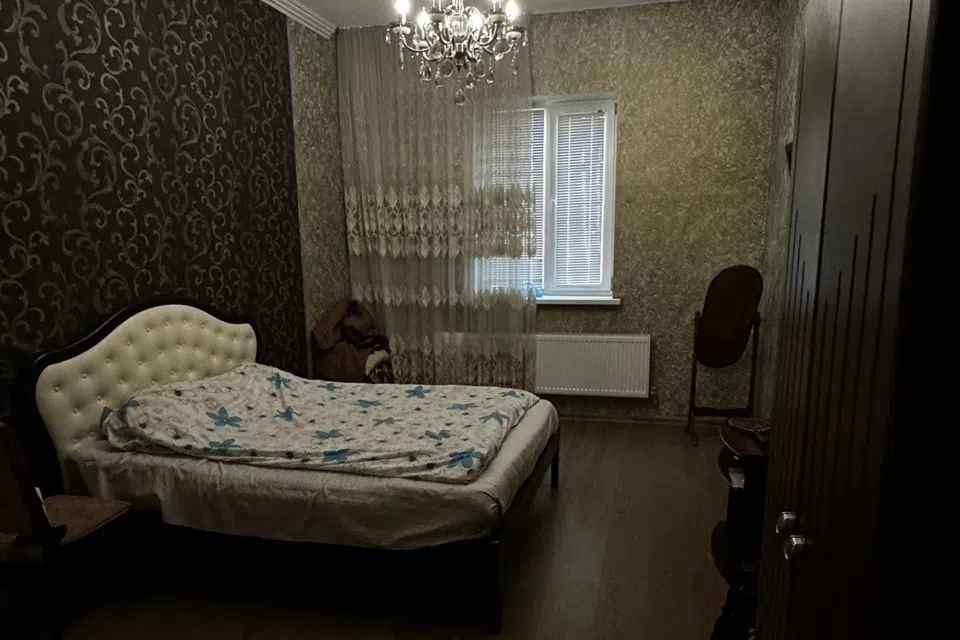 Продаётся 2-этажный дом, 360 м²