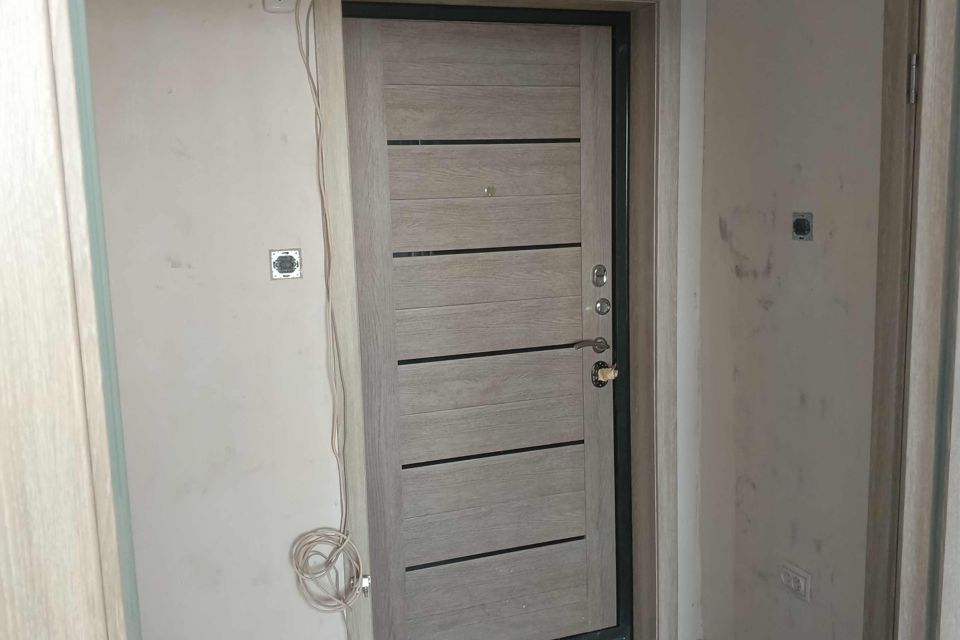 Продаётся 1-комнатная квартира, 37.9 м²