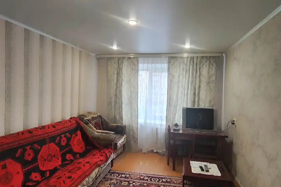 Продаётся 2-комнатная квартира, 47.6 м²