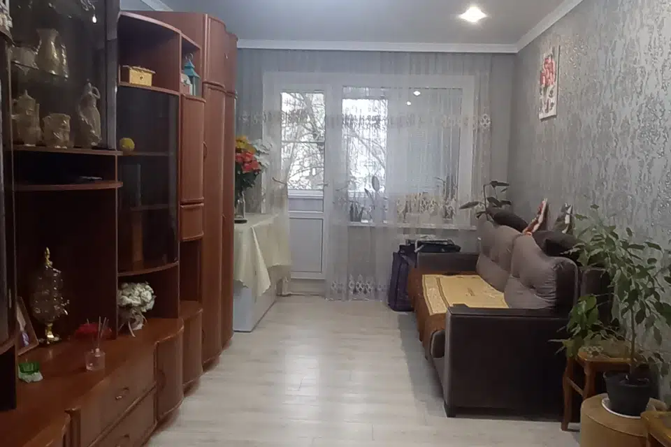 Продаётся 3-комнатная квартира, 59.5 м²