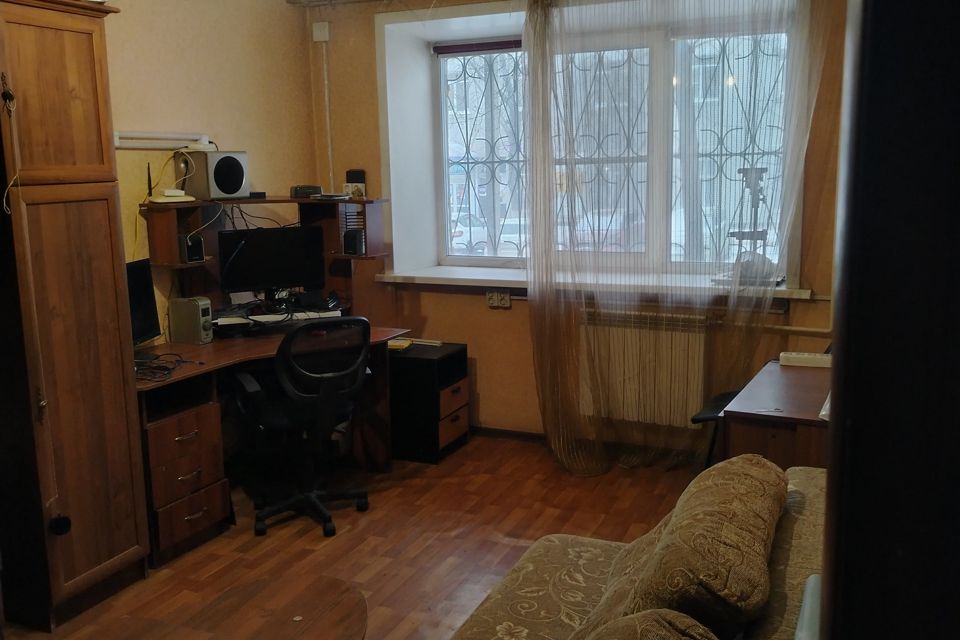 Продаётся 2-комнатная квартира, 43.3 м²