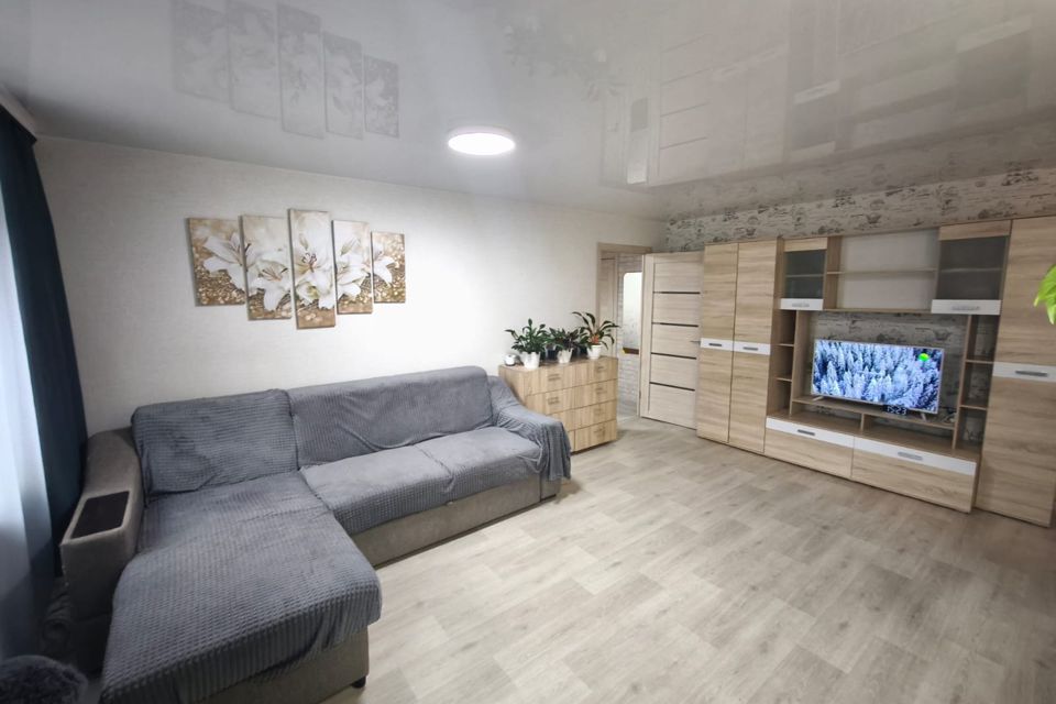 Продаётся 3-комнатная квартира, 60.6 м²