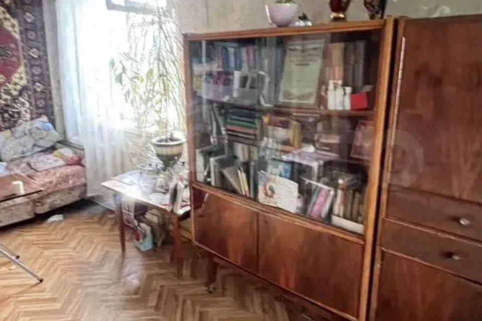 Продаётся 2-комнатная квартира, 42.8 м²