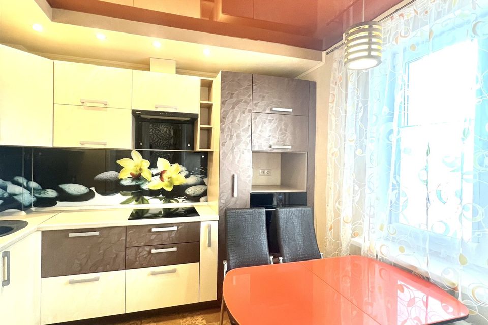 Продаётся 2-комнатная квартира, 53.5 м²