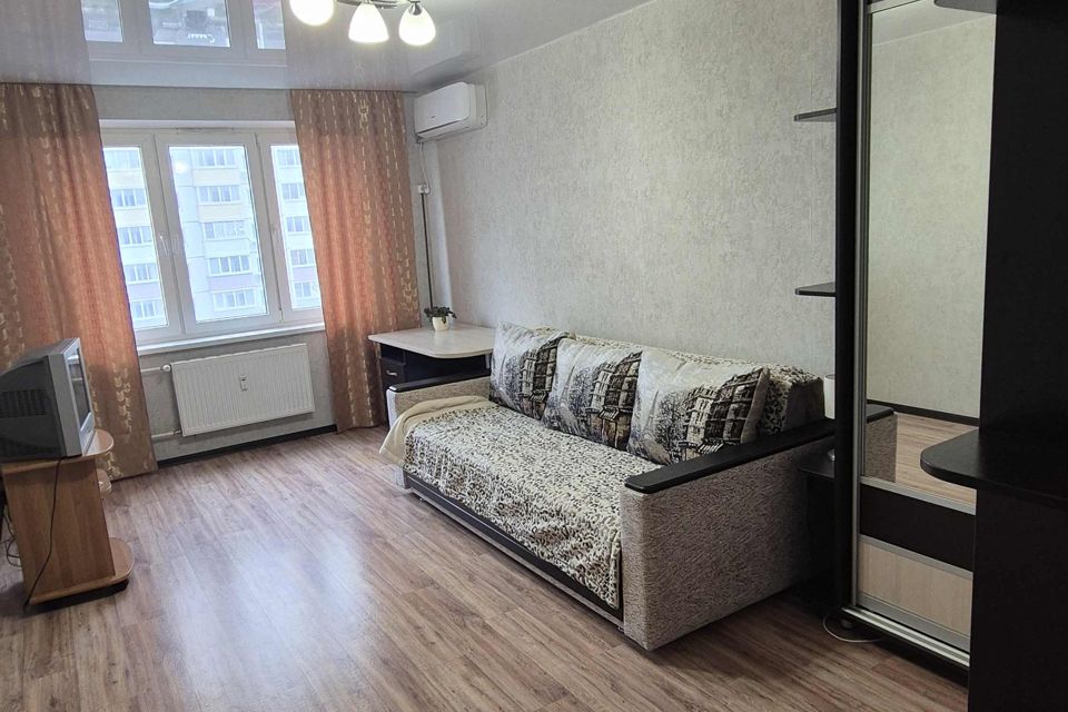 Продаётся 1-комнатная квартира, 40 м²