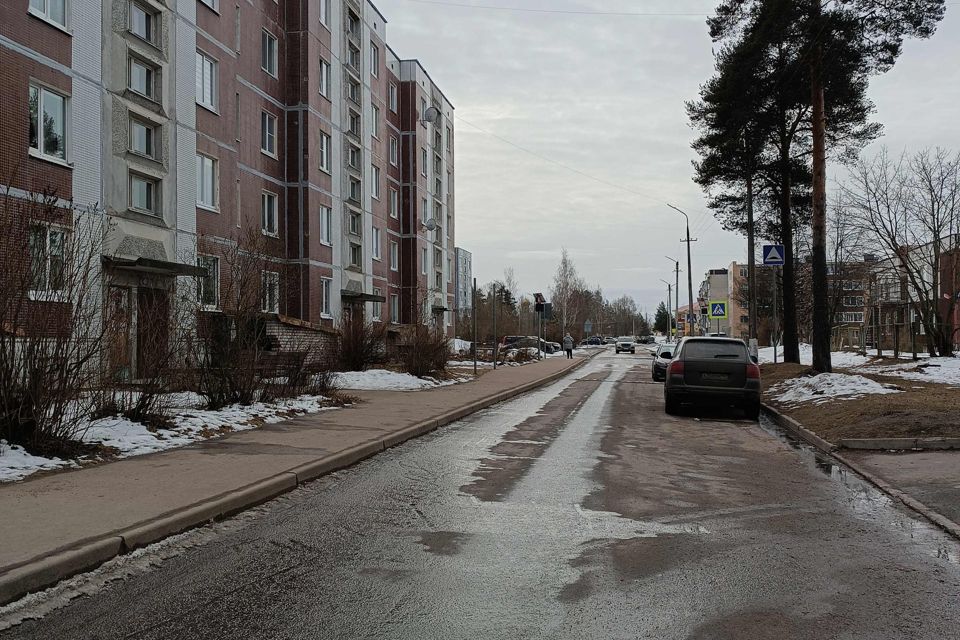 Продаётся 1-комнатная квартира, 35.7 м²