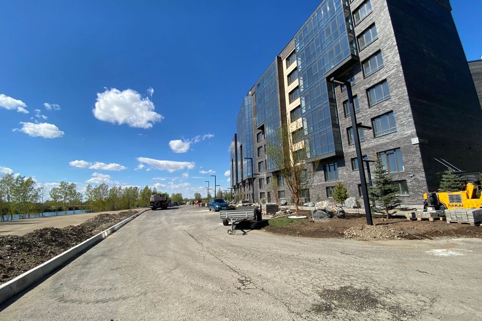 Продаётся 4-комнатная квартира, 99.3 м²