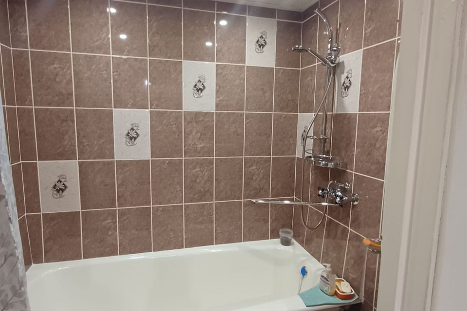 Продаётся 3-комнатная квартира, 62.9 м²
