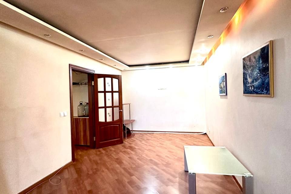 Продаётся 2-комнатная квартира, 50.3 м²