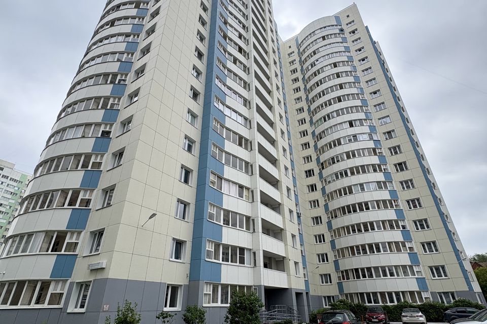 Продаётся 3-комнатная квартира, 90.8 м²