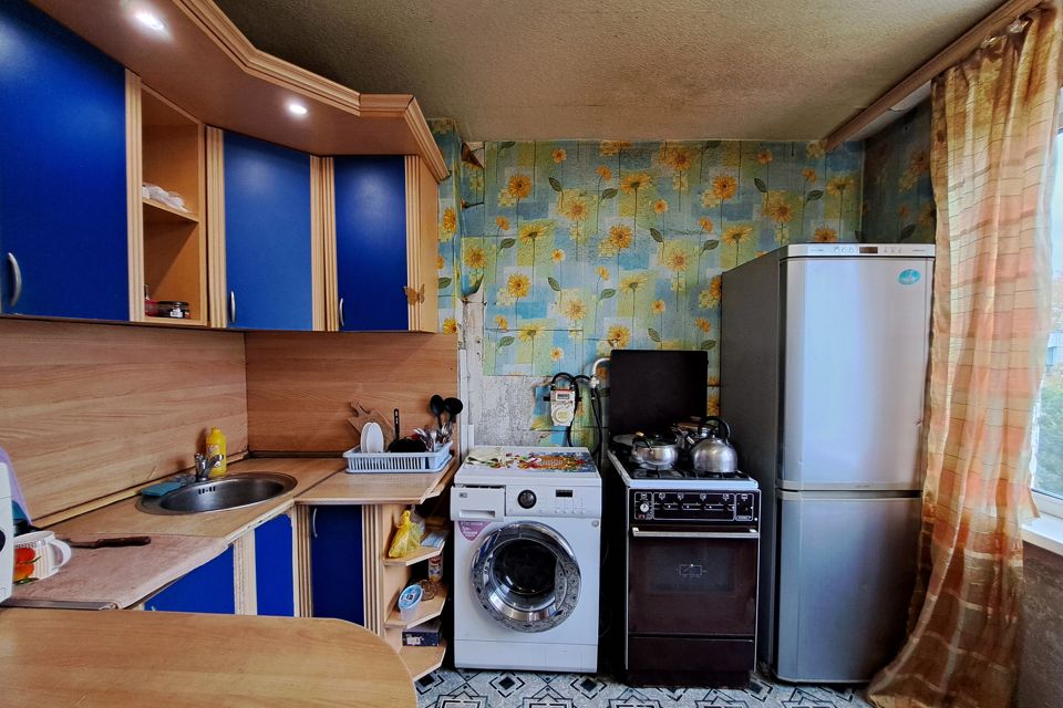 Продаётся 3-комнатная квартира, 63.4 м²