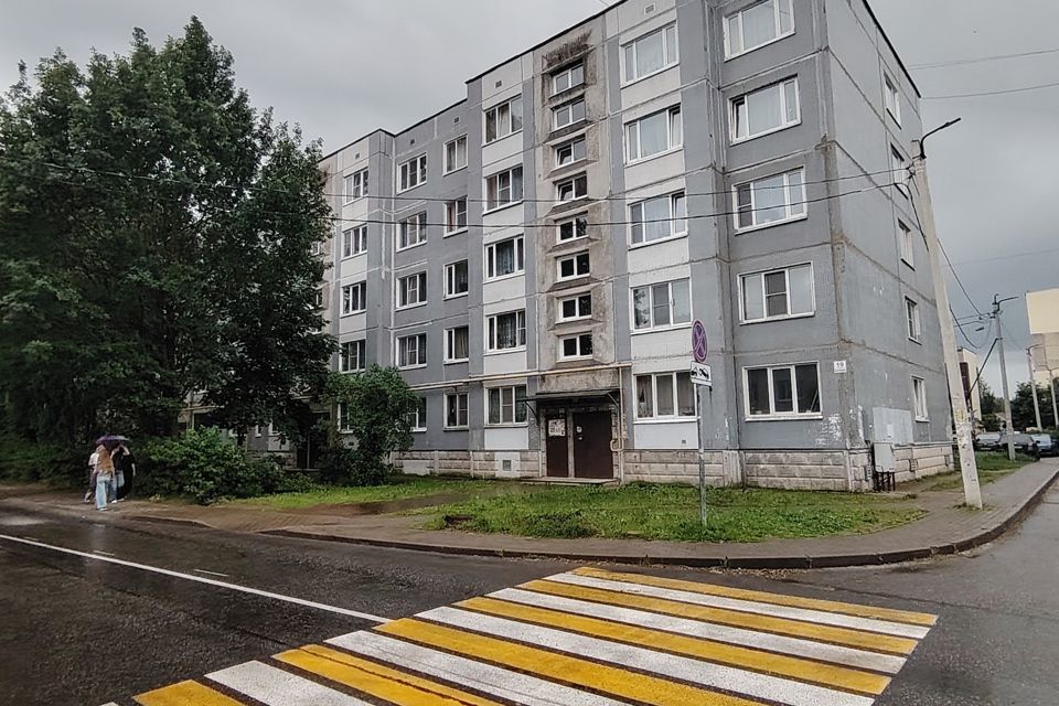 Продаётся 2-комнатная квартира, 52.7 м²