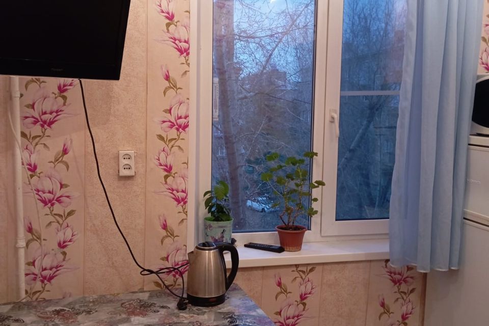 Сдаётся 1-комнатная квартира, 33 м²