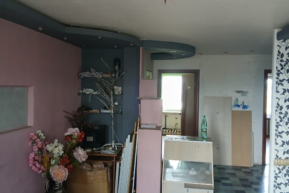 Продаётся 4-комнатная квартира, 96 м²