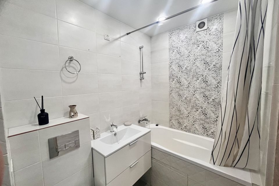 Продаётся 1-комнатная квартира, 35.4 м²