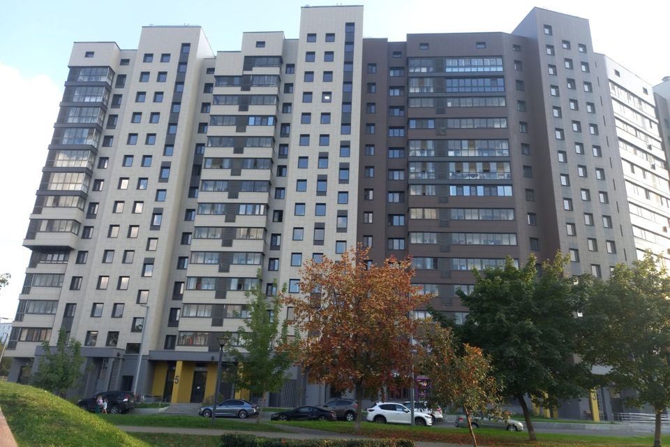 Продаётся 1-комнатная квартира, 46 м²