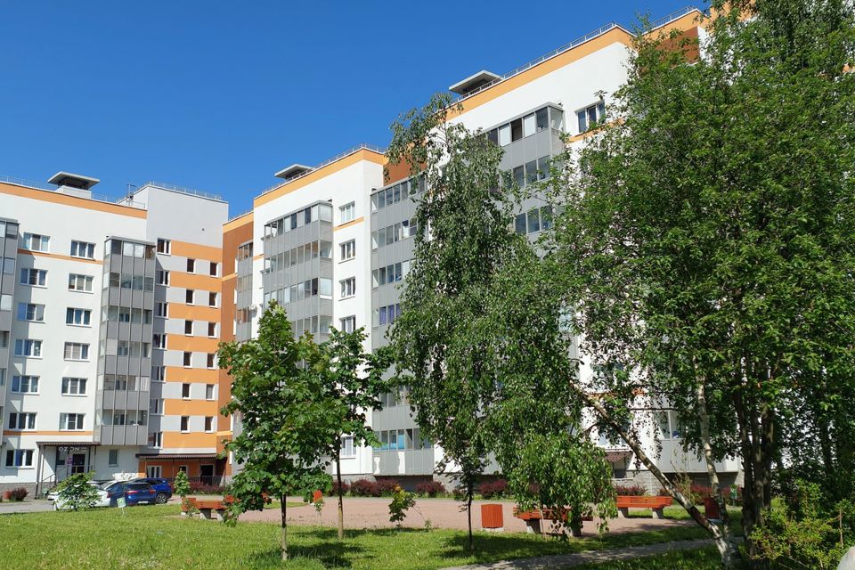 Продаётся 2-комнатная квартира, 71.5 м²