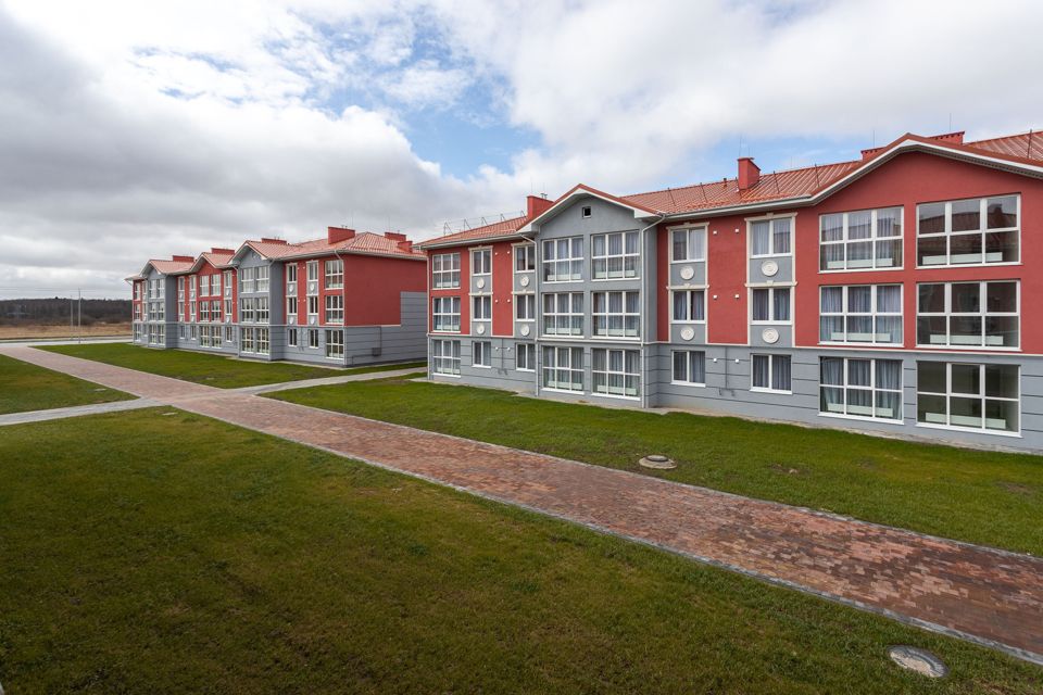Продаётся 1-комнатная квартира, 41.8 м²