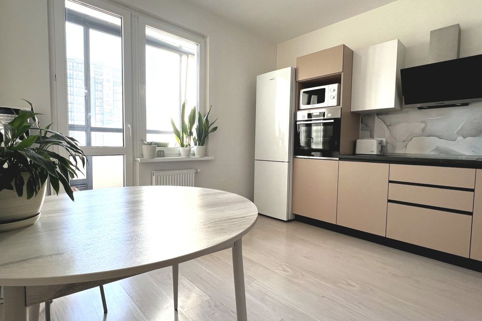 Продаётся 2-комнатная квартира, 62.4 м²
