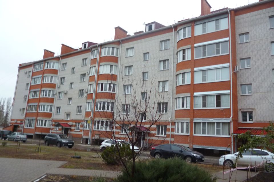 Продаётся 2-комнатная квартира, 65 м²