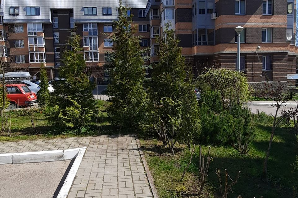 Продаётся 1-комнатная квартира, 41.7 м²