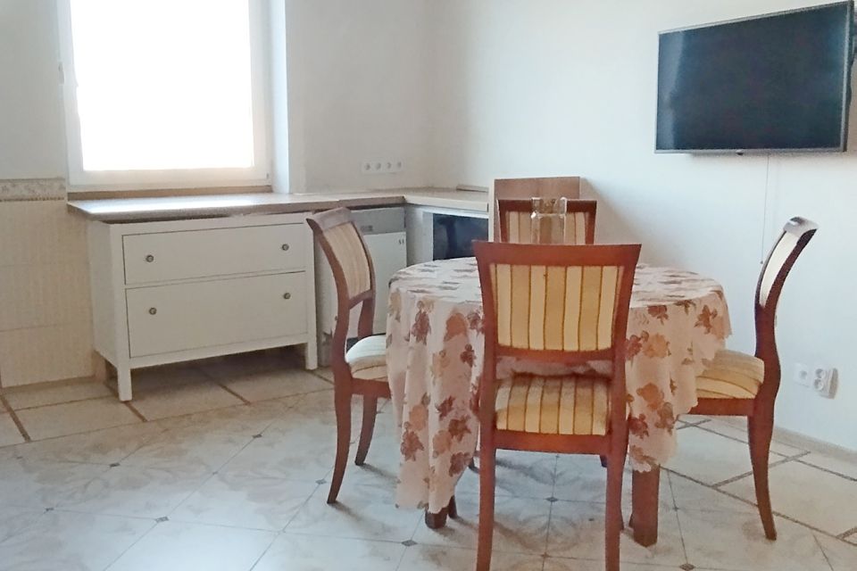 Продаётся 3-комнатная квартира, 62 м²