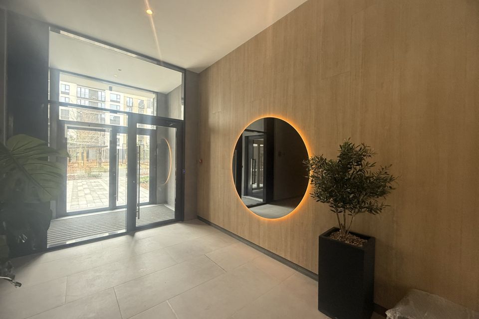Продаётся 2-комнатная квартира, 79.3 м²