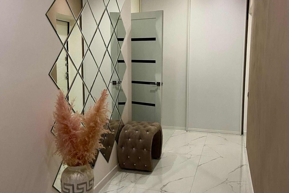 Продаётся 2-комнатная квартира, 70.6 м²