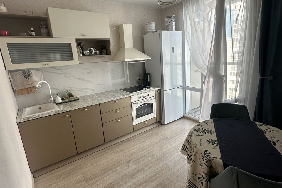 Продаётся 2-комнатная квартира, 59.5 м²