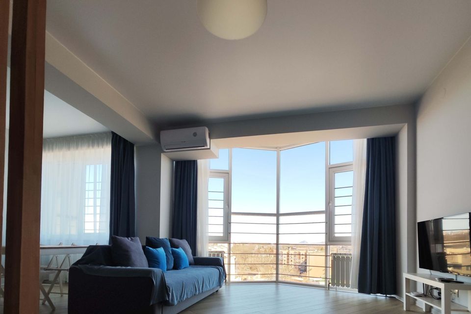 Сдаётся 1-комнатная квартира, 50 м²