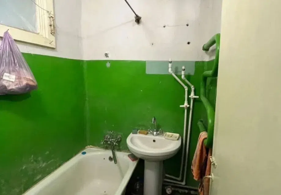 Продаётся 3-комнатная квартира, 52.8 м²