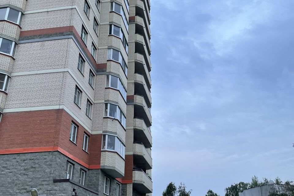 Продаётся 1-комнатная квартира, 39.6 м²