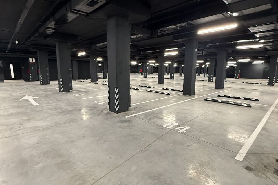 Продаётся машиноместо, 13.2 м²