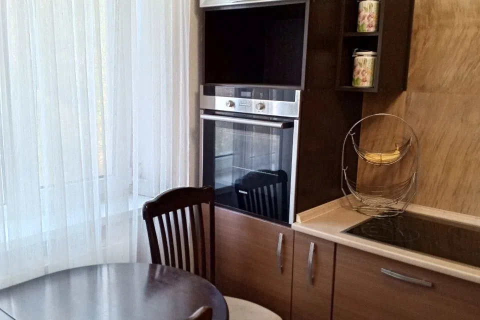 Продаётся 3-комнатная квартира, 57 м²
