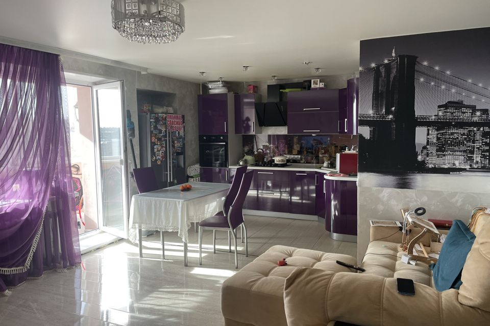 Продаётся 3-комнатная квартира, 69.3 м²