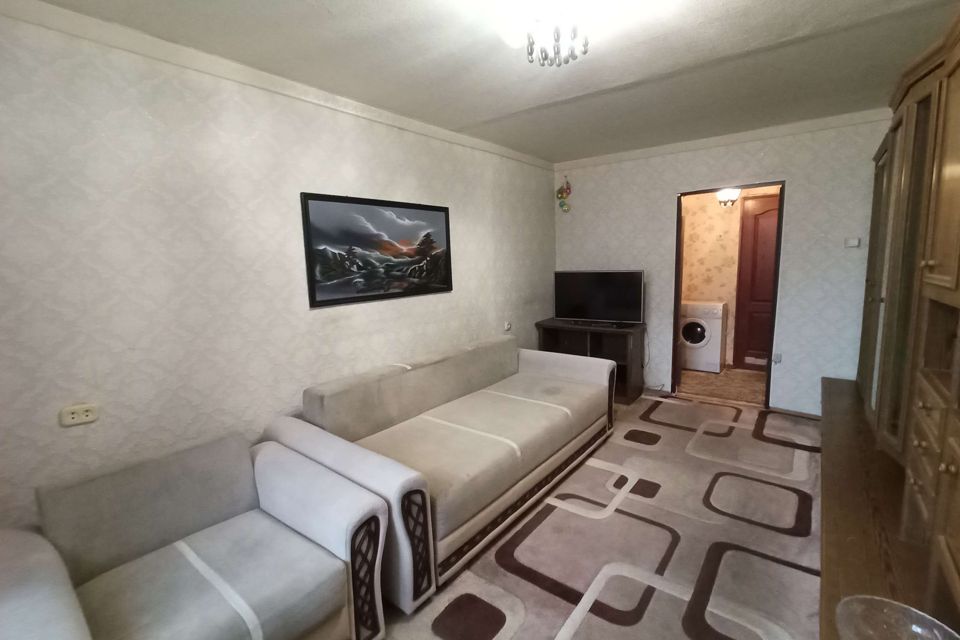 Продаётся 3-комнатная квартира, 58 м²