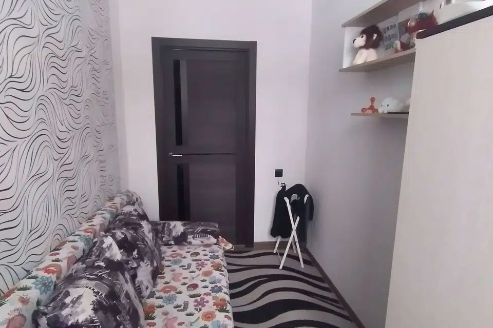 Продаётся 3-комнатная квартира, 43 м²