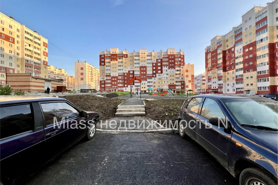 Продаётся 2-комнатная квартира, 65.9 м²